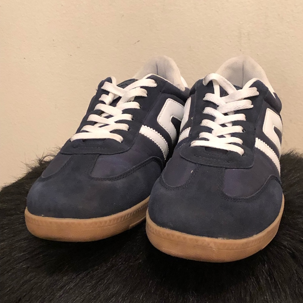 Urban sneakers men size 10